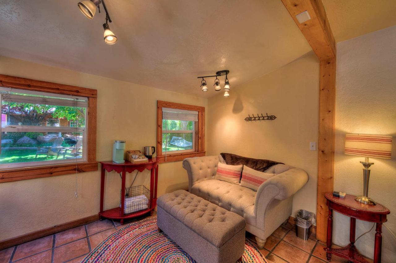 Cali Cochitta Vacation Rentals モアブ エクステリア 写真
