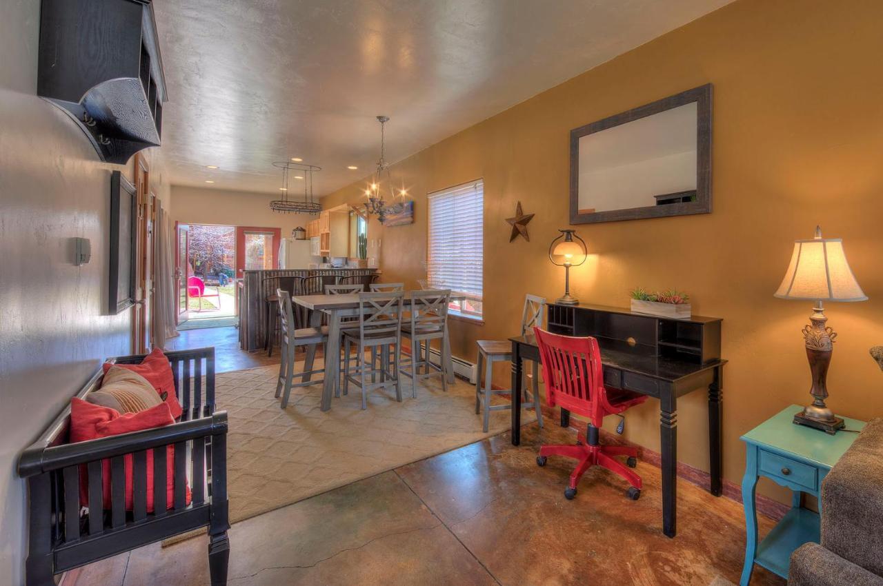 Cali Cochitta Vacation Rentals モアブ エクステリア 写真